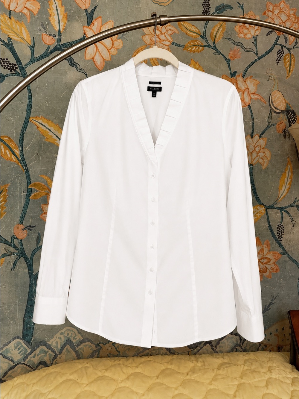 Talbots Wrinkle Resistant White Ruffle Trim Button Shirt 10